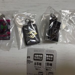 仮面ライダーめじるしアクセサリー ガチャ ガチャガチャ 仮面ライダーシリーズ