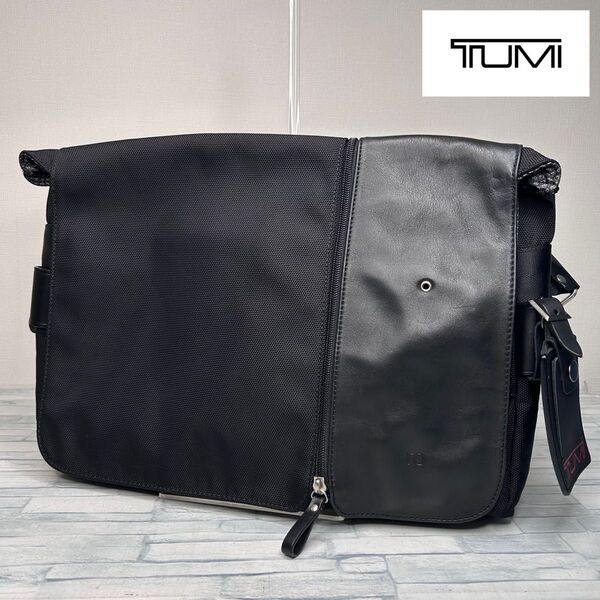 70 極美品 TUMI トゥミ ショルダーバック