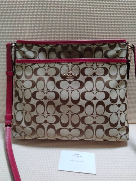 美品 COACH シグネチャー ショルダーバッグ 斜め掛け