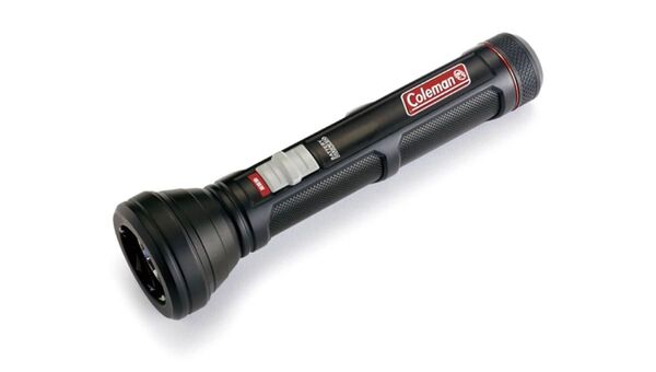 新品 Coleman バッテリーガードLED フラッシュライト/625 コールマン 625ルーメン