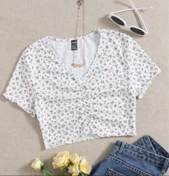 SHEIN Qutie カジュアル レタストリム Tシャツ
