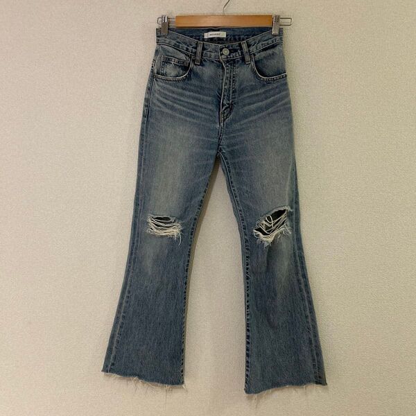 MOUSSY ブーツカットデニム ライトブルー