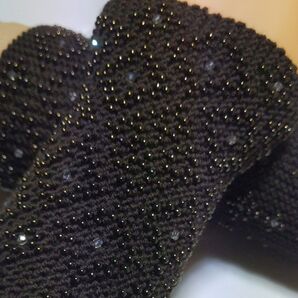 ★no.141 ビーズを編み込んだリストウォーマー ハンドメイド ビーズニッティング