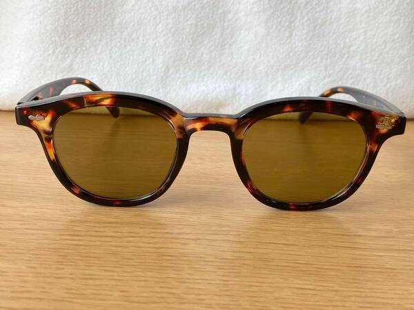 【新品】 べっ甲柄 ウェリントン レイバン風 ジョニー・デップ ファッション サングラス ブラウン 紫外線 オシャレ サンシェード