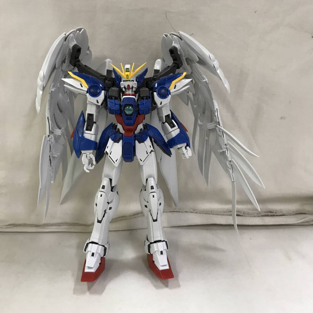 Yahoo!オークション -「ウイングガンダムゼロ」(完成品