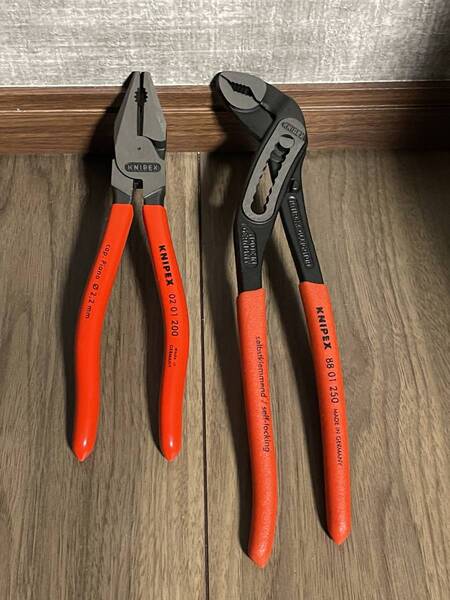 新品・未使用 KNIPEX(クニペックス)0201-200 + 8801-250 強力ペンチ& アリゲーター ウォーターポンププライヤー 2本組 ◇送料無料◇