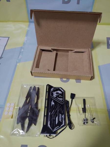 新品/MSI/ビデオカードサポートスティ/ARGB対応