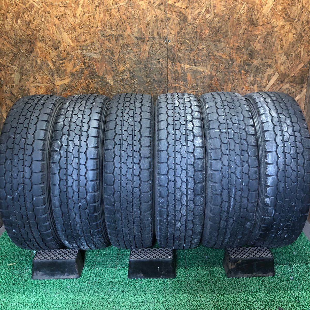 2025年最新】Yahoo!オークション -205/75r16 113/111lの中古品 2025年最新】Yahoo!オークション -205/75r16 113/111lの中古品