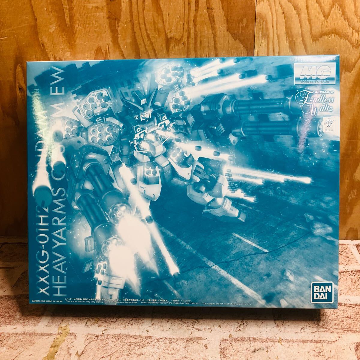 Yahoo!オークション -「mg ガンダムヘビーアームズ改」の落札