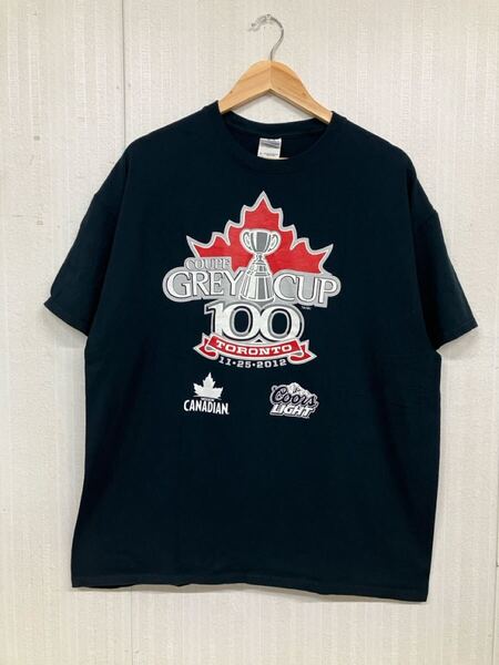 古着卸 (68)メンズレギュラーTシャツ XL ブラック GILDAN “Coupe Grey Cap” 100周年記念 トロント フロントプリント 英文字プリント