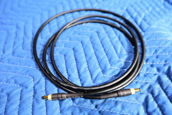 DCケーブル oyaide DCジャック 5.5/2.1 双方向 金メッキ CANARE 4S6 黒 2m ベリクロームメッキ