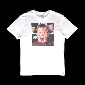 新品 ホームアローン マコーレーカルキン 子役 ケビン 泥棒 ハリー マーヴ クリスマス 留守番 コメディ映画 Tシャツ オーバーサイズ XL(LL)