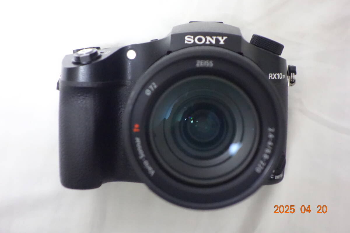 Amazon.com: Sony Cyber-Shot DSC-RX10 IV Digital Camera