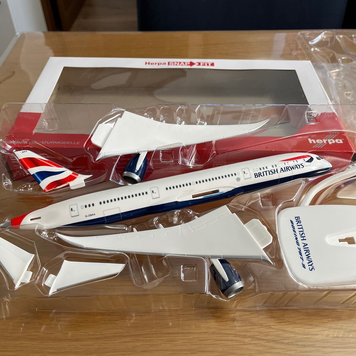 Yahoo!オークション -「b787」(ミニカー) の落札相場・落札価格