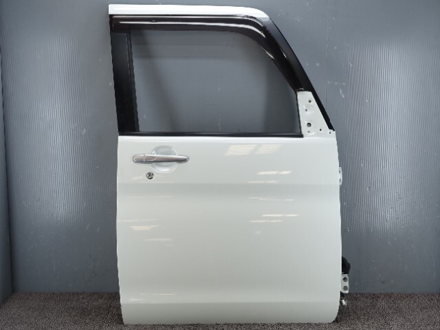ダイハツ タント カスタム L350S フロントドア左 助手席側 管理