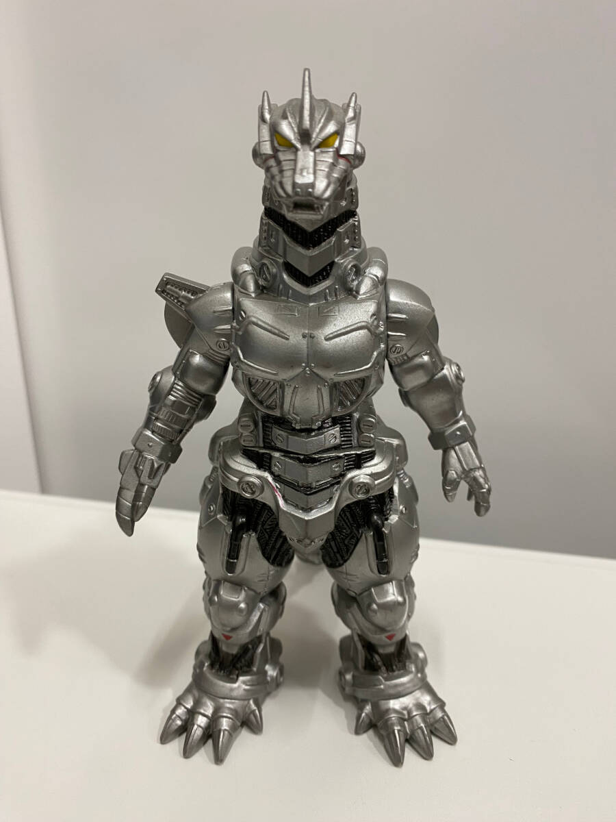 劇場限定　メカゴジラ 2004フィギュア　新品未使用品　バンダイ シン・ゴジラ ムービーモンスターシリーズ メカゴジラ2004