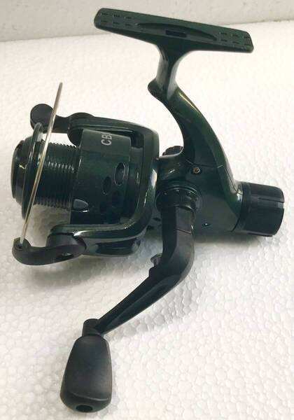 veedooca fishingスピニングリールCB340送料無料☆新品未使用☆ダークグリーン☆左右ハンドル変更可能☆リアドラグ☆233グラム☆