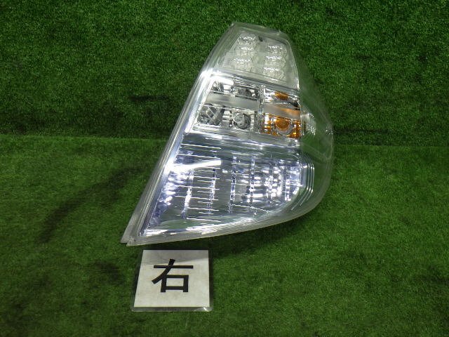 2025年最新】Yahoo!オークション -フィット gp1 テールランプの