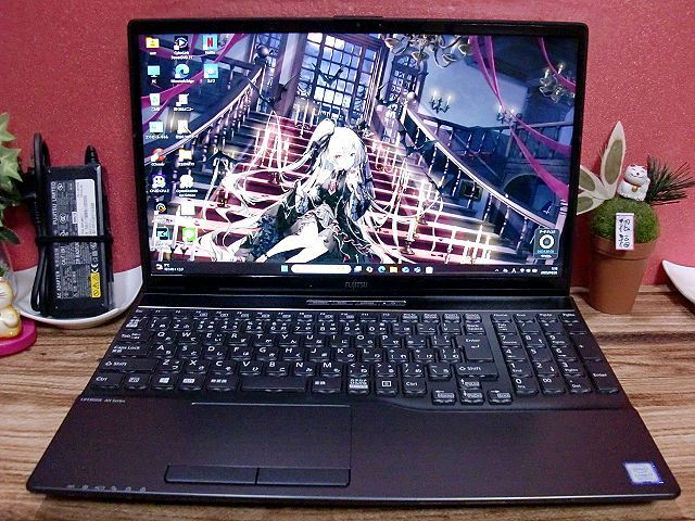 富士通 LIFEBOOK AH42/B2 CPU:Celeron 3865U 1.8GHz / メモリ