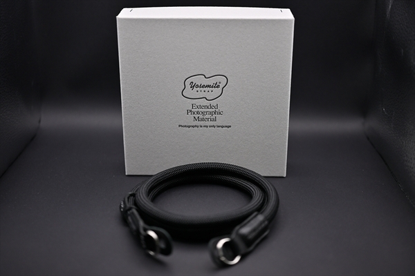 美品! Yosemite ヨセミテ カメラストラップ MAD BLACK マッドブラック 111Cm