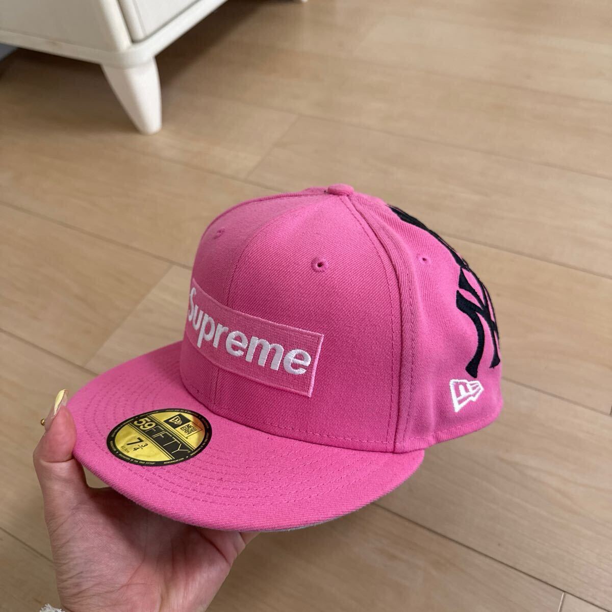 シュプリーム【希少】newera mesh supreme ベースボールキャップ