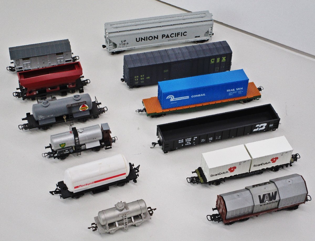 メルクリンHOゲージの日本の貨車3両 - 鉄道模型