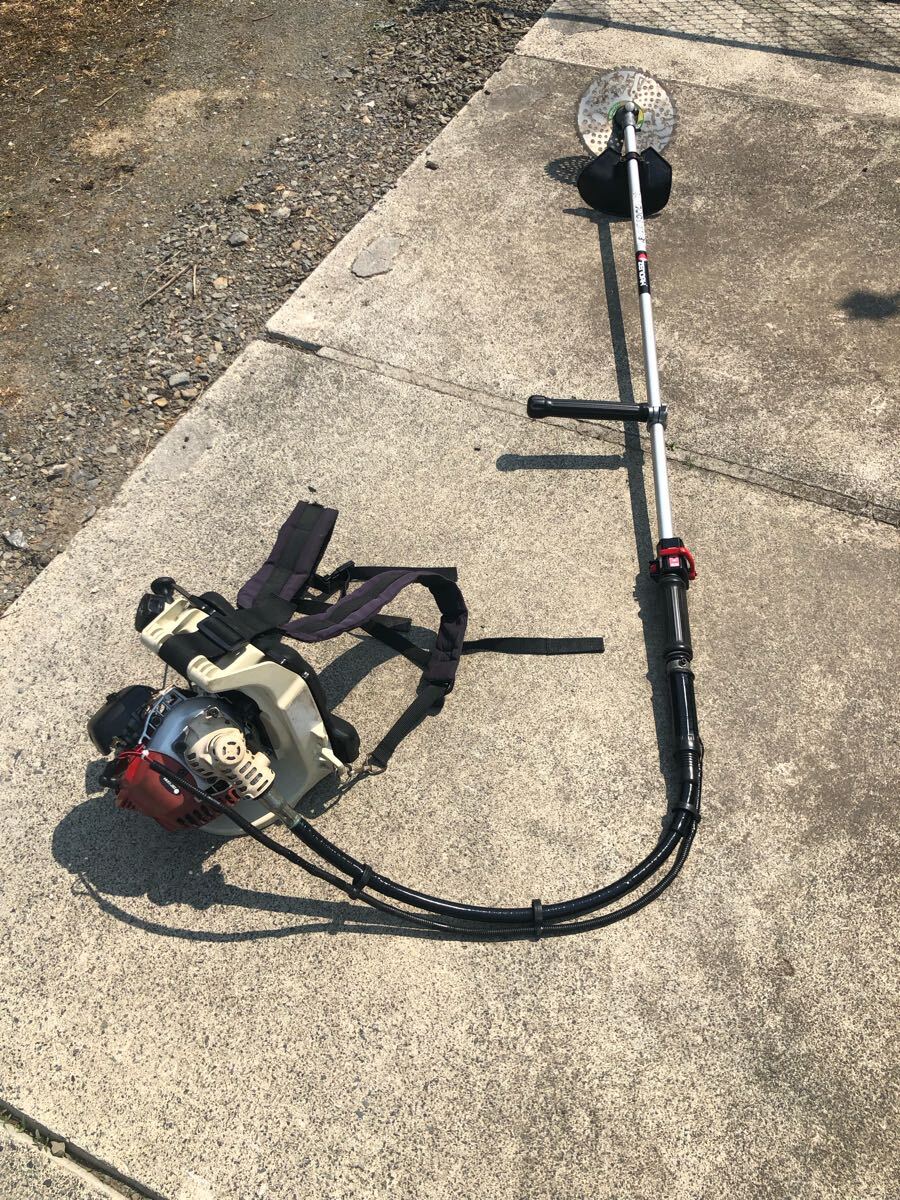 背負い式 草刈り機 刈払機 ゼノア BK2650 - メルカリ