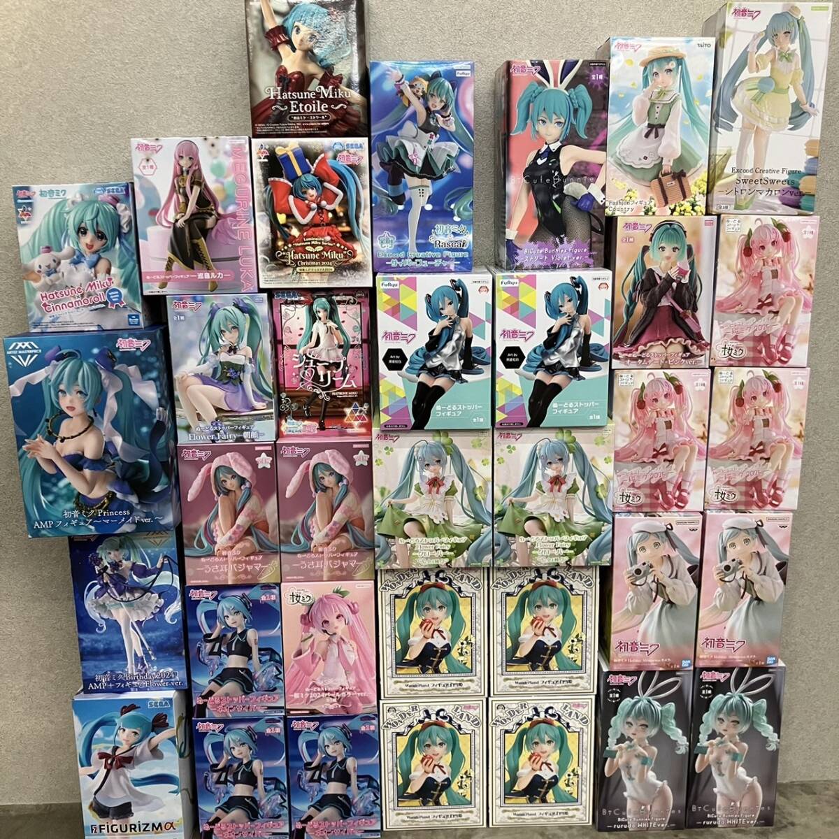 Yahoo!オークション -「初音ミク シナモロール」(フィギュア) の Yahoo!オークション -「初音ミク シナモロール」(フィギュア) の