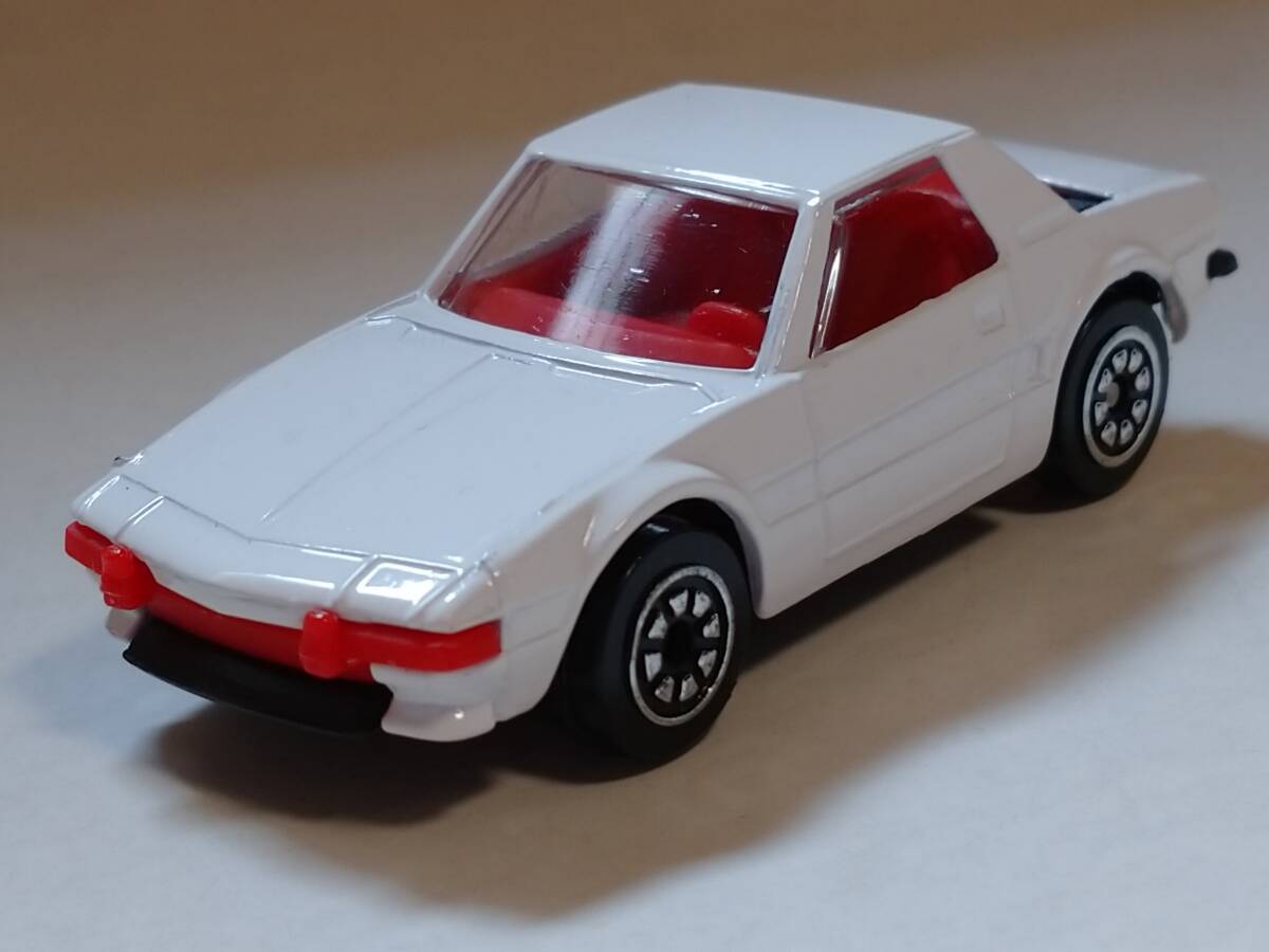 Amazon.co.jp: 未組立 1/20 フィアット Fiat X1/9 ディスプレイ