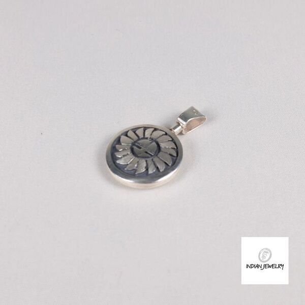 インディアンジュエリー ホピ族 Cheryl Wadsworth 作 リバーシブルペンダント STERLING シルバーアクセサリー STERLING