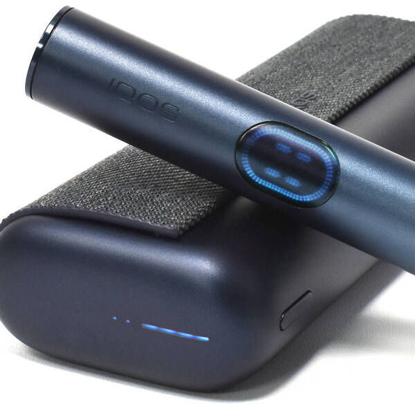 LEDライトブルーカスタム アイコスイルマアイプライム【新品・未使用品】送料無料 ☆箱付属品箱付き☆ IQOS ILUMAiPRIME イルマiプライム