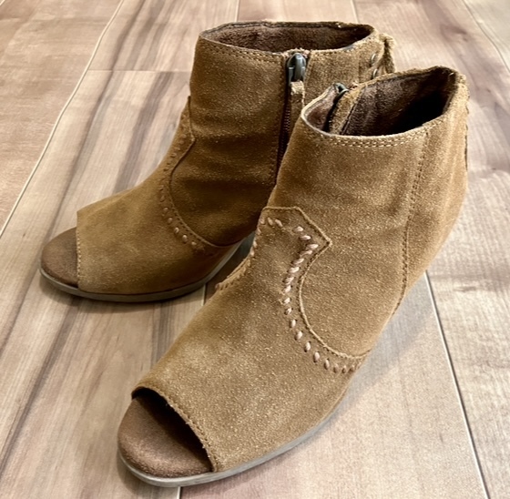 MINNETONKA ミネトンカ スエード オープントゥーショートブーツ US7