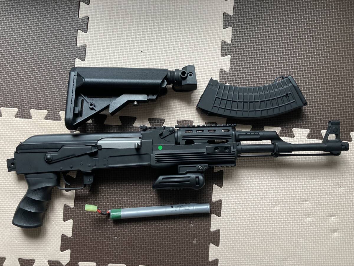 SUREFIRE タクティカルレール 20mm AK47 AKM AKシリーズ SUREFIRE タクティカルレール 20mm AK47 AKM AK74 AK-100 AK-12