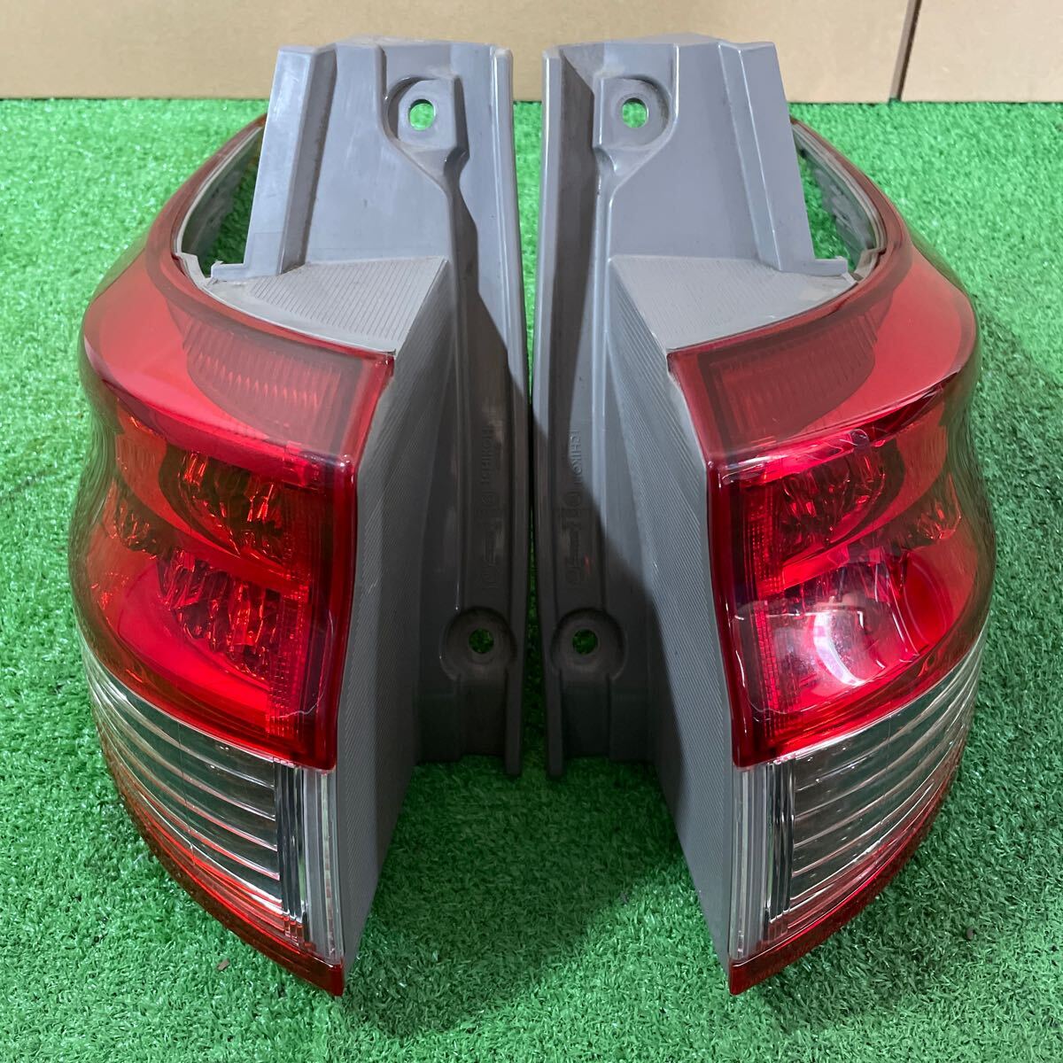 2025年最新】トヨタ エスティマ 50系用テールライト商品一覧 2025年最新】トヨタ エスティマ 50系用テールライト商品一覧