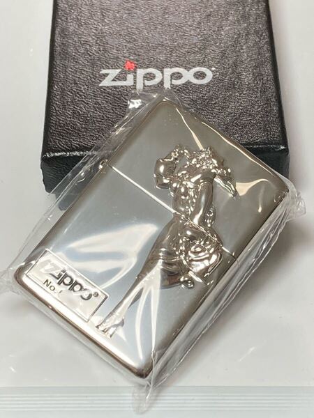 ウィンディ シルバー 立体メタル 限定版 シリアルナンバー有り WINDY ZIPPO
