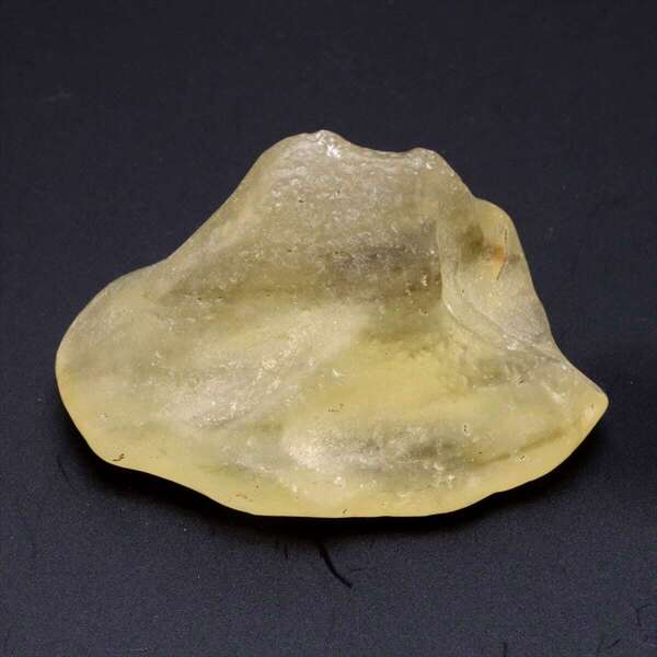 リビアングラス 14.1g リビアンガラス インパクタイト 原石 標本 Libyan Glass M2525