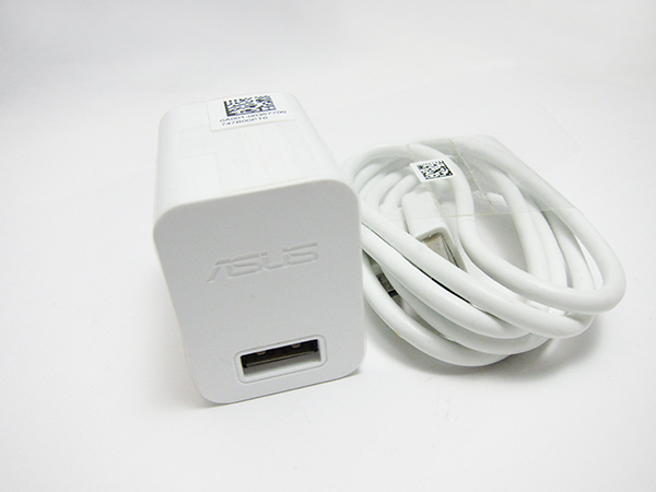 未使用 ASUS 純正 スマートフォン USB ケーブル 充電器 5V-2A スマホ ホワイト