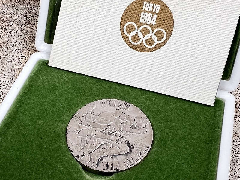 Yahoo!オークション -「東京オリンピック 1964 メダル」の落札 Yahoo!オークション -「東京オリンピック 1964 メダル」の落札