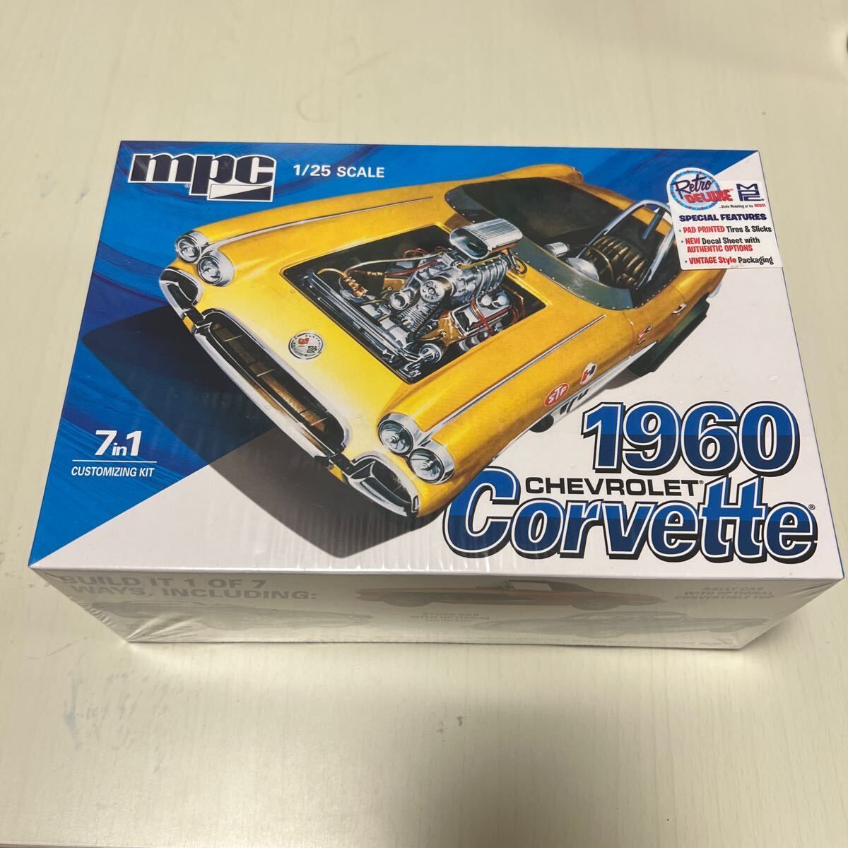 Revell 1/25 '67 コルベット コンバーチブル プラモデル 未組立