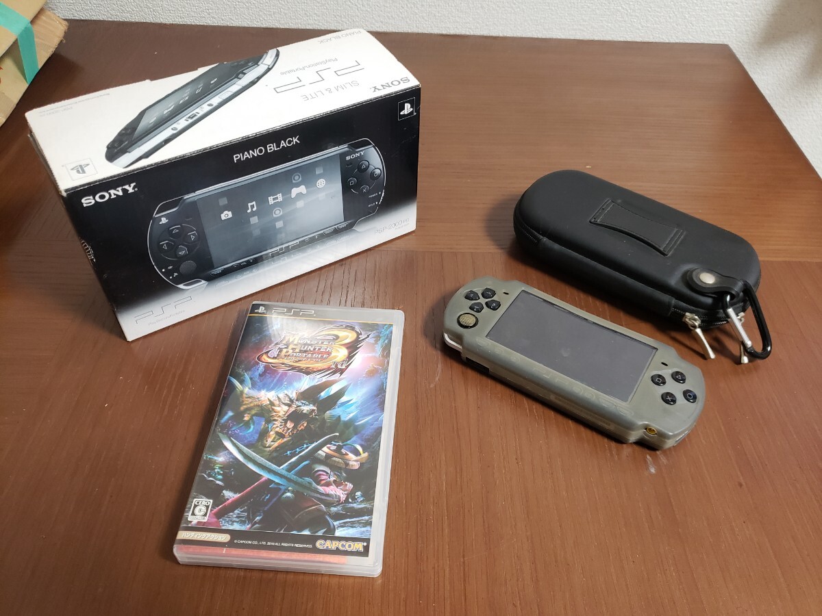 Yahoo!オークション -「モンスターハンター」(PSP本体) (PSP Yahoo!オークション -「モンスターハンター」(PSP本体) (PSP