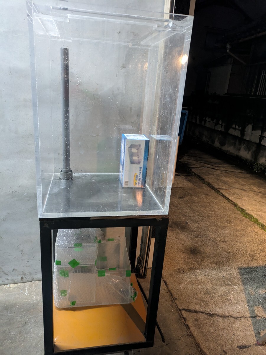 2025年最新】アクリル水槽の選び方と多彩な商品ラインナップ 2025年最新】アクリル水槽の選び方と多彩な商品ラインナップ