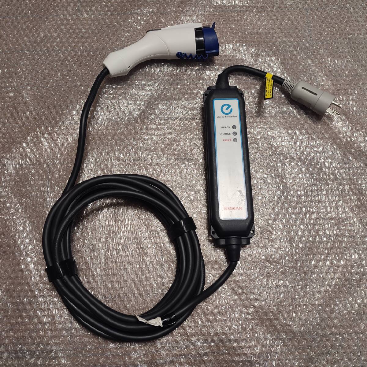 Yahoo!オークション -「リーフ 充電ケーブル 200v」(日産用 Yahoo!オークション -「リーフ 充電ケーブル 200v」(日産用