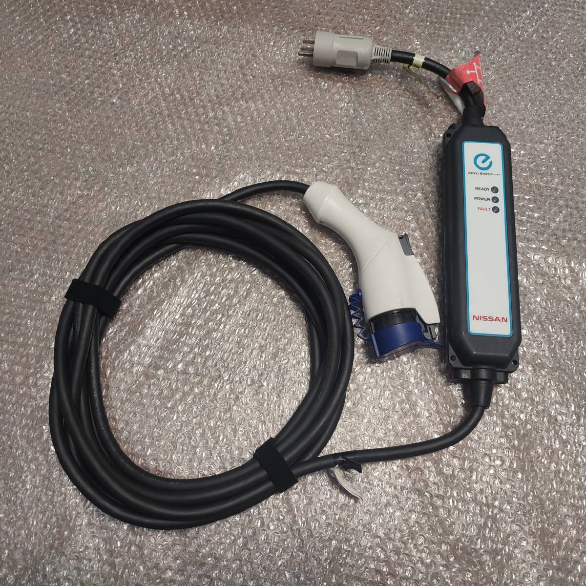 Yahoo!オークション -「リーフ 充電ケーブル 200v」(日産用 Yahoo!オークション -「リーフ 充電ケーブル 200v」(日産用