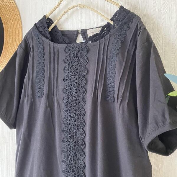 新品★サマンサモスモス★sm2★ブラック*胸元レースの可愛い*パフスリー*カットソー*インナー使いにも*着回し力抜群