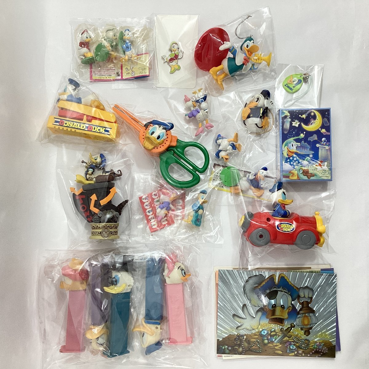 PEZ　まとめ売り Yahoo!オークション -「pez まとめ」(アンティーク