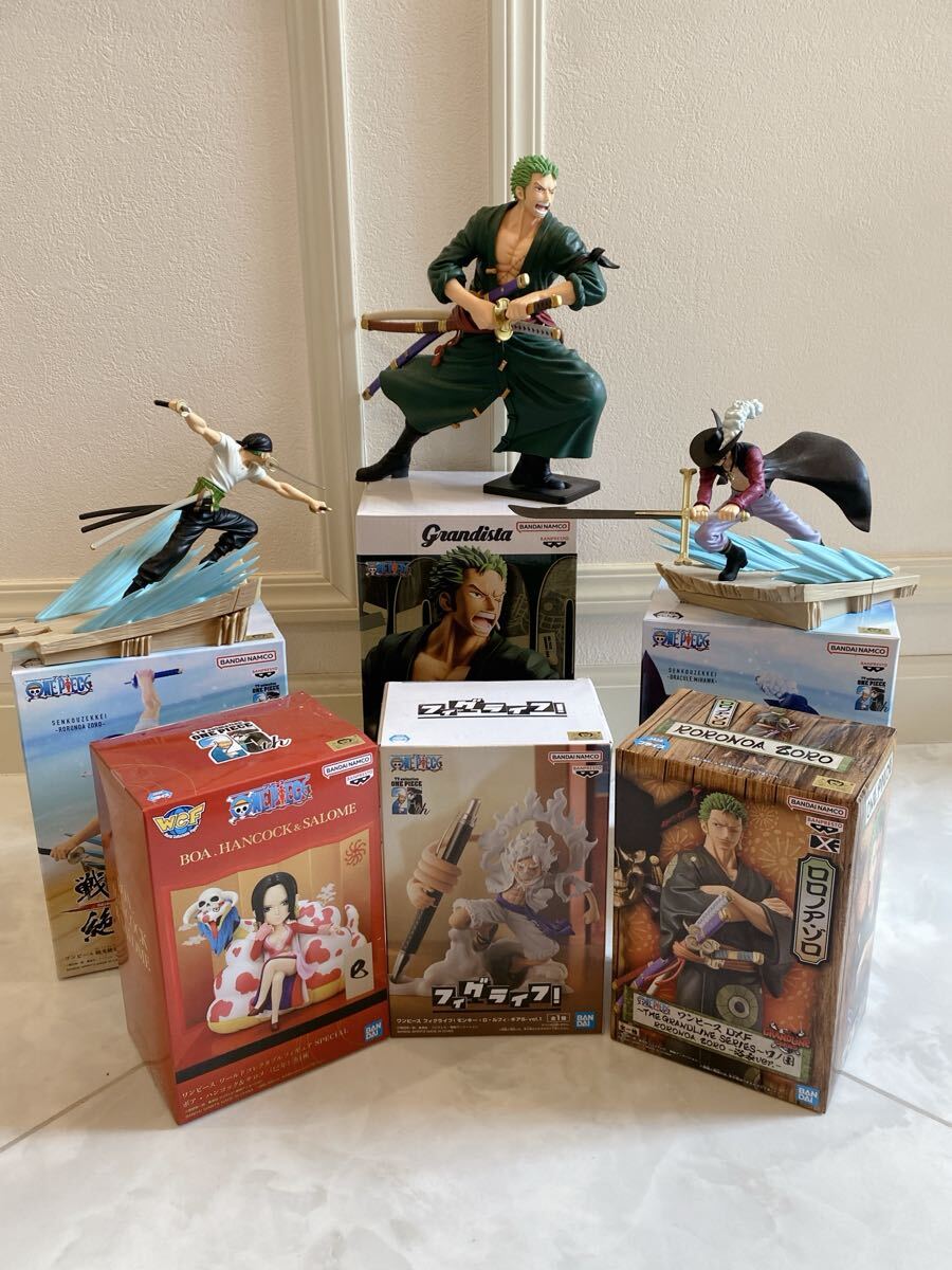 ワンピース ミホーク シャンクス フィギュアセット - メルカリ