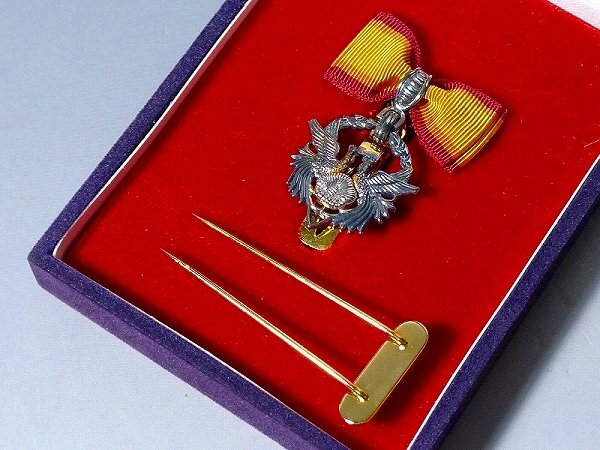 Yahoo!オークション -「韓国軍」(徽章) (小物、アクセサリー)の Yahoo!オークション -「韓国軍」(徽章) (小物、アクセサリー)の