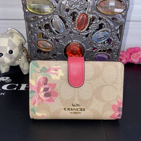 COACHコーチフラワーフローラルシグネチャーレザーウォレット