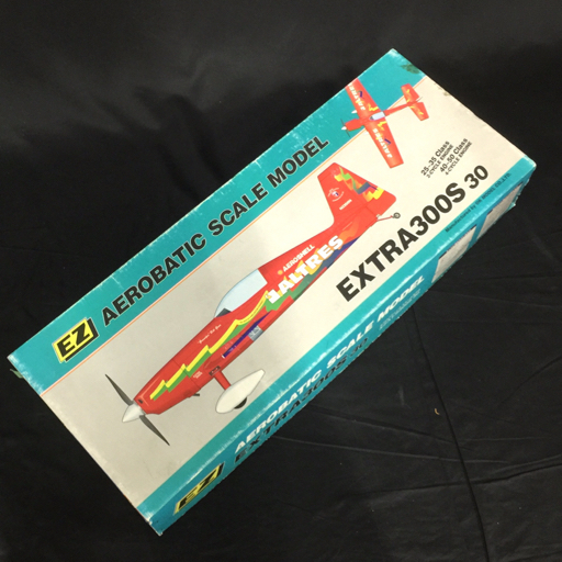 Yahoo!オークション -「extra 300」(組立キット(エンジン Yahoo!オークション -「extra 300」(組立キット(エンジン