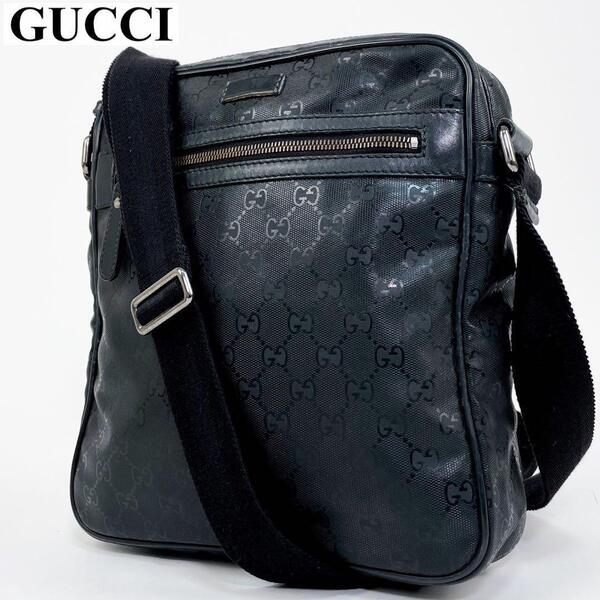 GUCCI グッチ ショルダーバッグ メッセンジャーバッグ 肩掛け 斜め掛け クロスボディ ロゴ型押し GGインプリメ レザー 黒 正規品 メンズ